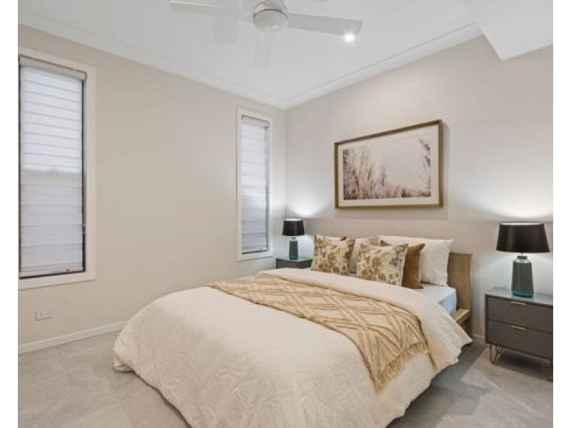 12 Perring Crescent, Rochedale QLD 4123