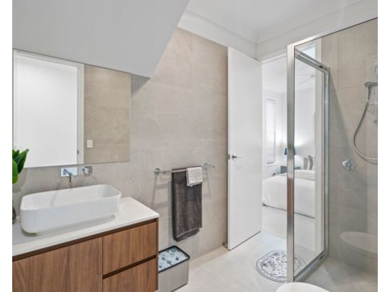 12 Perring Crescent, Rochedale QLD 4123