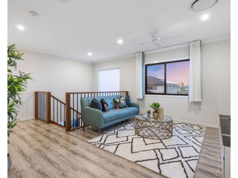 12 Perring Crescent, Rochedale QLD 4123