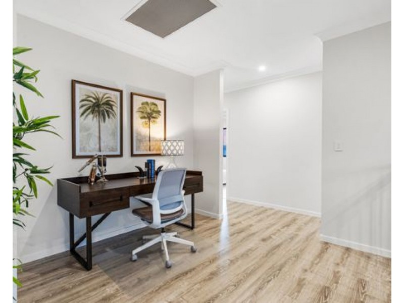 12 Perring Crescent, Rochedale QLD 4123