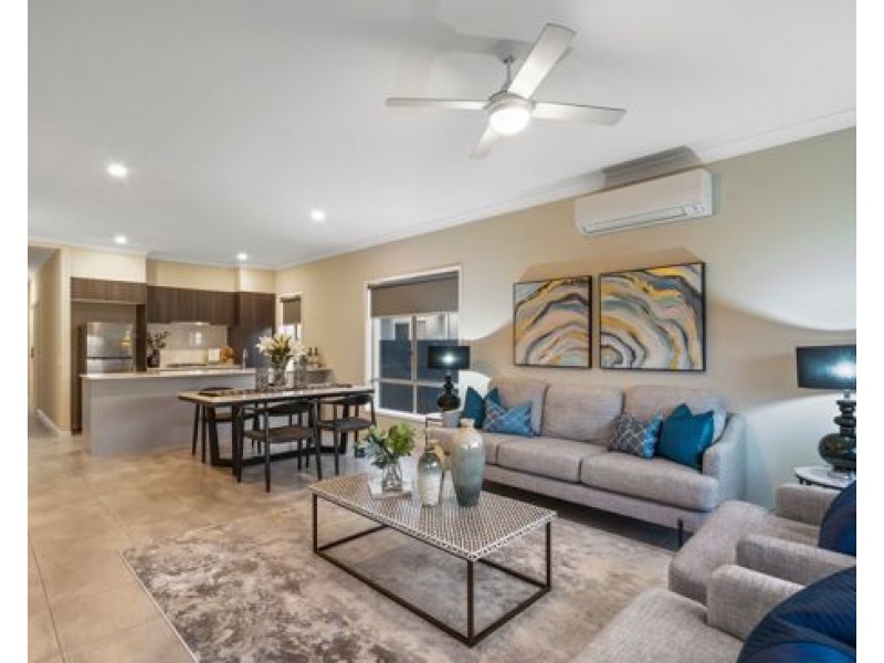 38 Royal Crescent, Rochedale QLD 4123