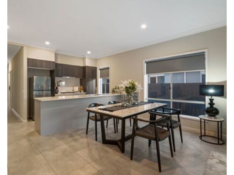 38 Royal Crescent, Rochedale QLD 4123