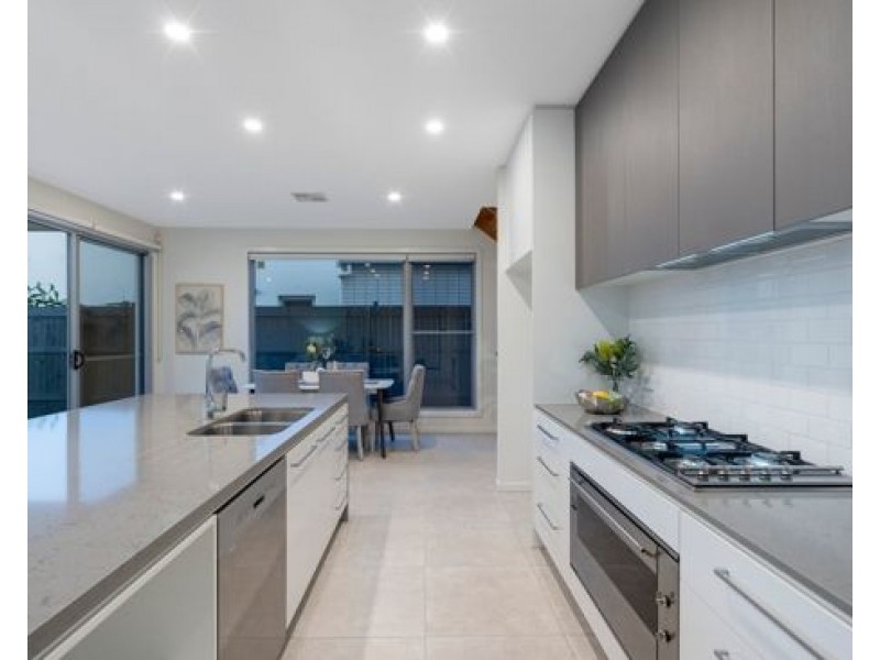 92 Ascent Street, Rochedale QLD 4123