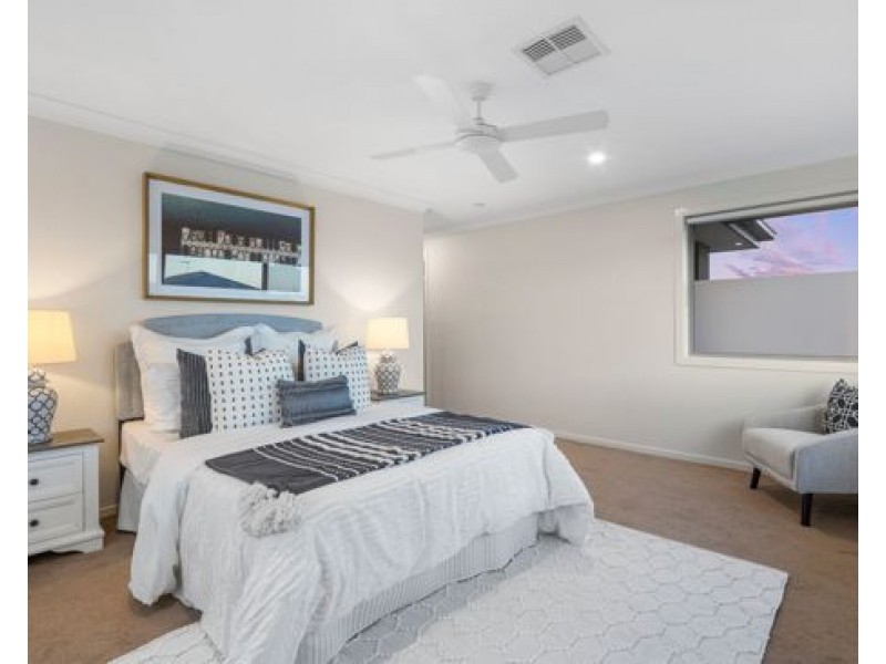 92 Ascent Street, Rochedale QLD 4123