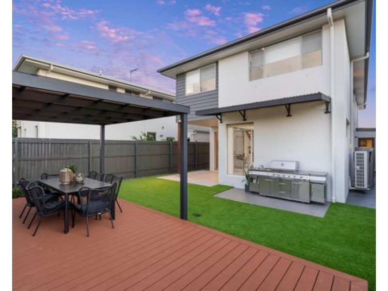 92 Ascent Street, Rochedale QLD 4123