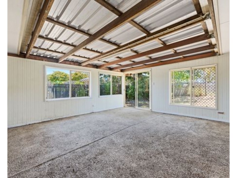 66 Selwyn Street, North Booval QLD 4304