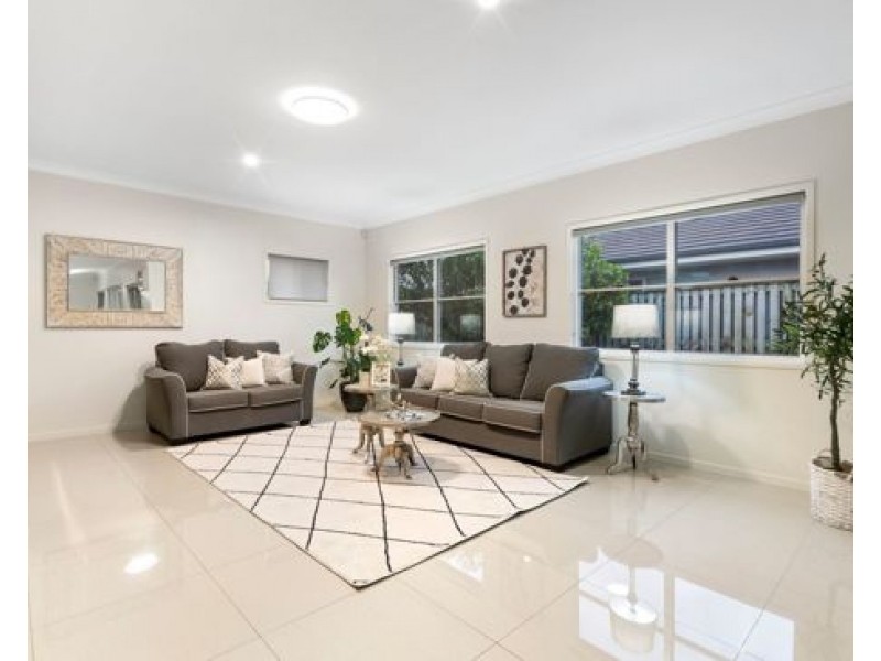 2 Peak Court, Rochedale QLD 4123