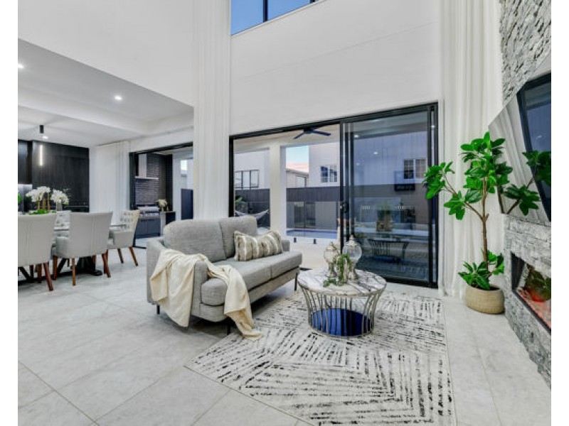 16 Elevate Street, Rochedale QLD 4123