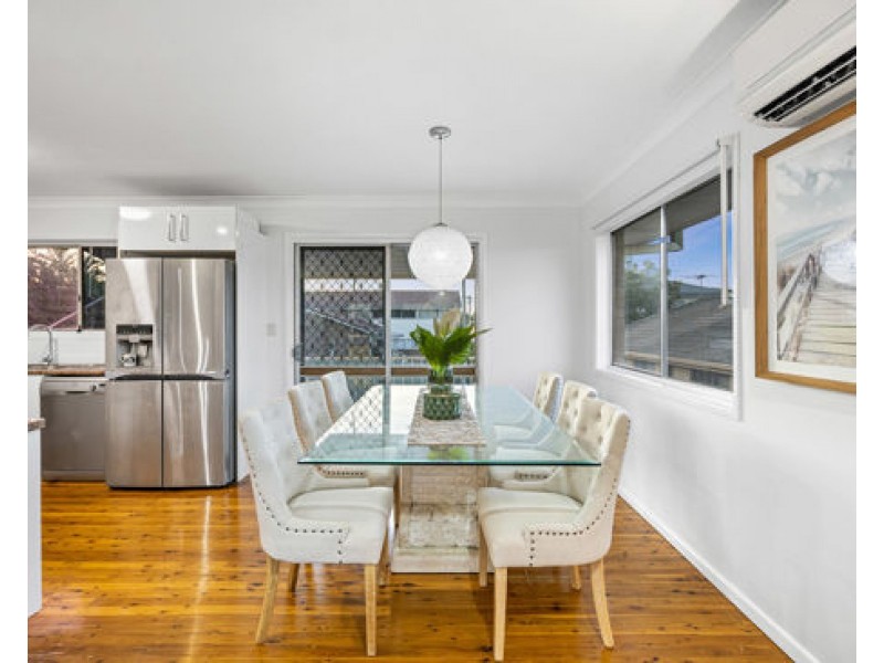 14 Trident Street, Mansfield QLD 4122