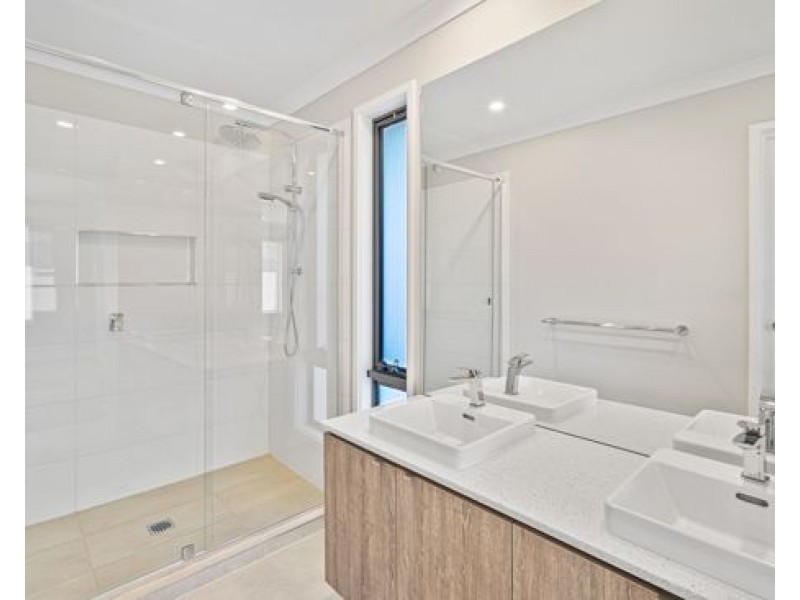 121 Teal Circuit, Greenbank QLD 4124