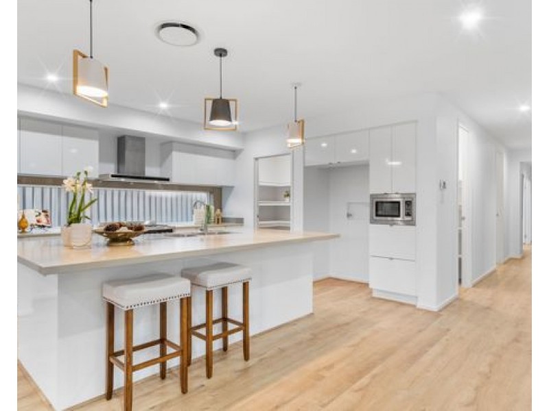 16 Panorama Street, Rochedale QLD 4123