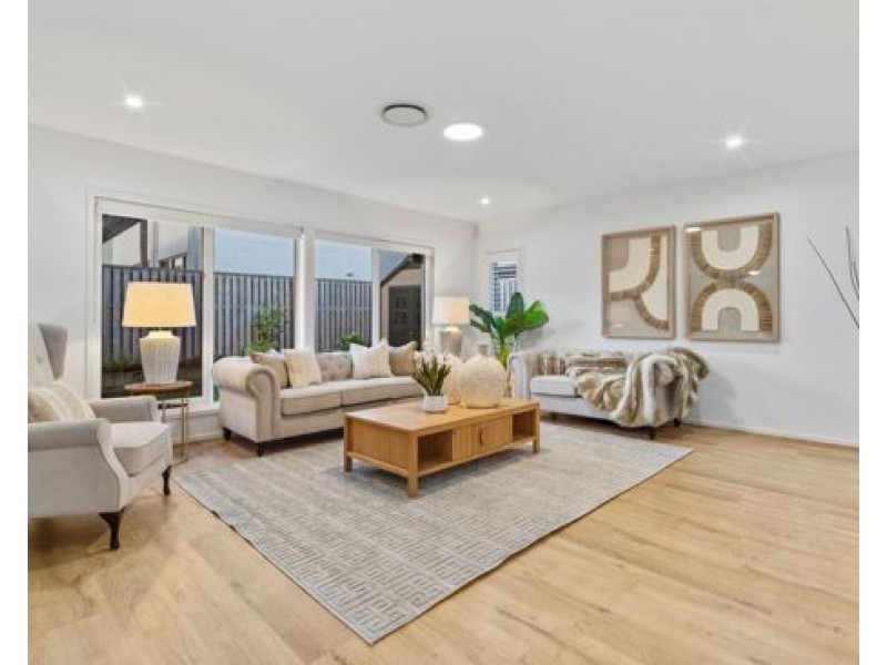 16 Panorama Street, Rochedale QLD 4123