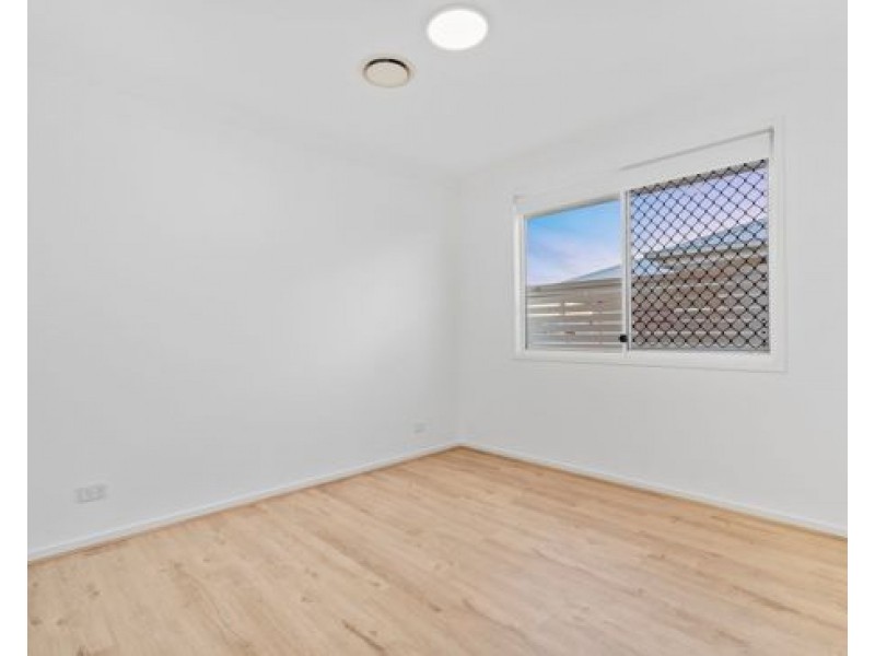 16 Panorama Street, Rochedale QLD 4123