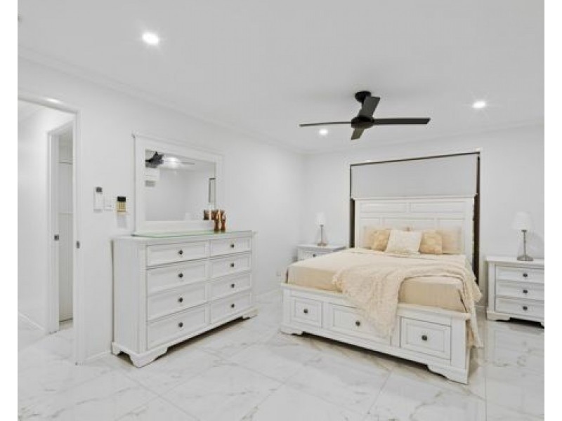 174-176 Forestdale Drive, Forestdale QLD 4118