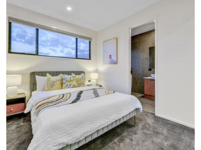 21 Ann Crescent, Rochedale QLD 4123