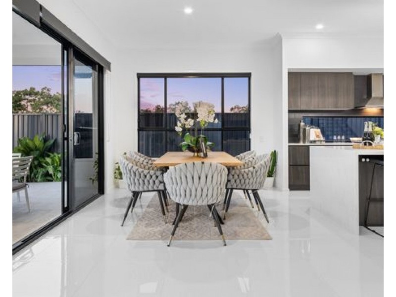 68 Frangipani Street, Rochedale QLD 4123