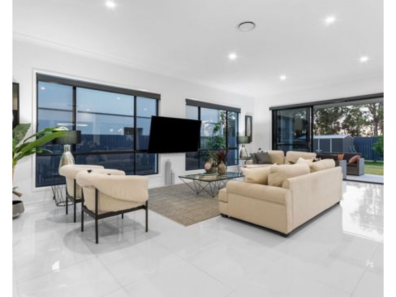 68 Frangipani Street, Rochedale QLD 4123