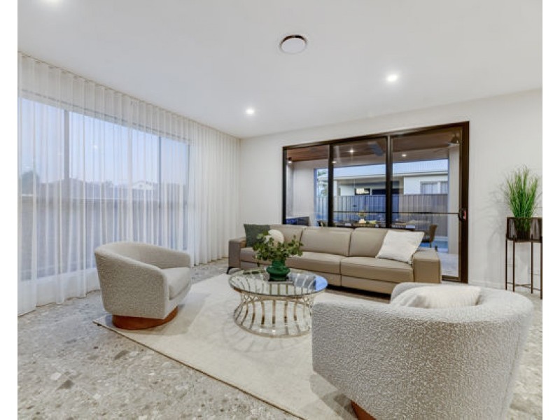 58 Cascade Drive, Underwood QLD 4119