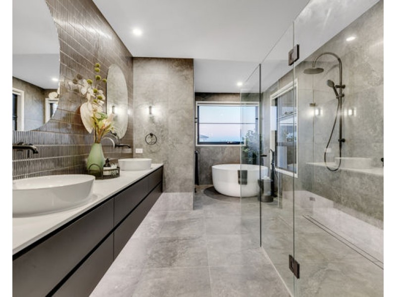 58 Cascade Drive, Underwood QLD 4119