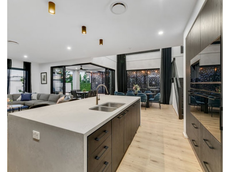 98 Fisher Street, Rochedale QLD 4123