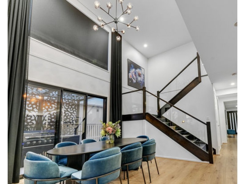 98 Fisher Street, Rochedale QLD 4123