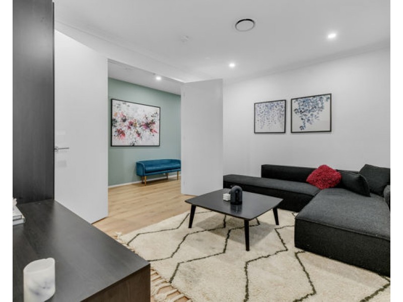 98 Fisher Street, Rochedale QLD 4123