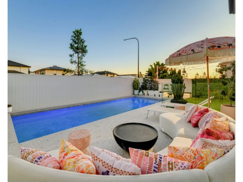 98 Fisher Street, Rochedale QLD 4123