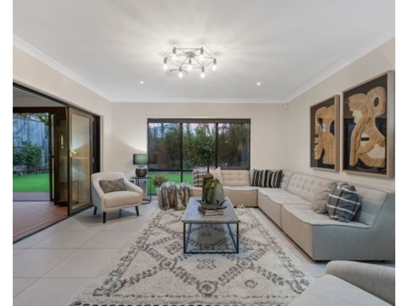7 English Place, Rochedale QLD 4123