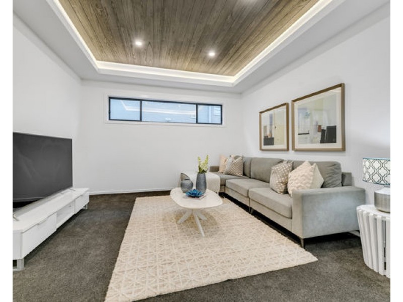 29 Parolin Parade, Rochedale QLD 4123