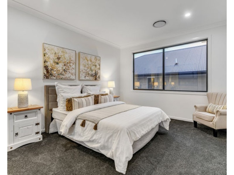 29 Parolin Parade, Rochedale QLD 4123