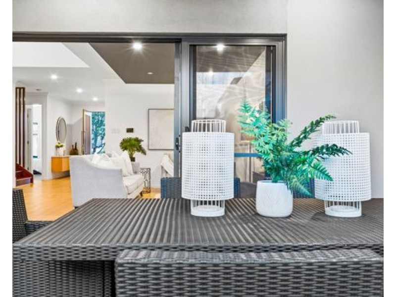 11 Panorama Street, Rochedale QLD 4123