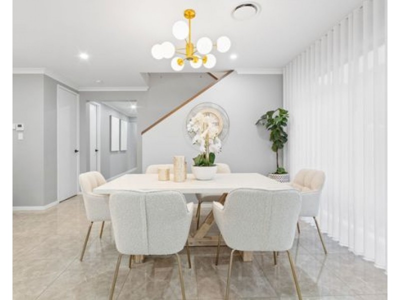 8 Levoh Street, Rochedale QLD 4123