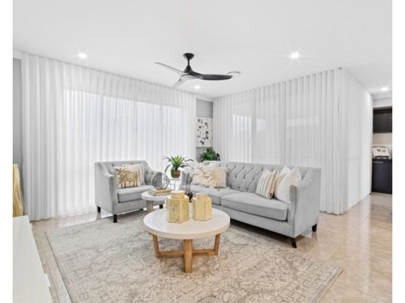 8 Levoh Street, Rochedale QLD 4123