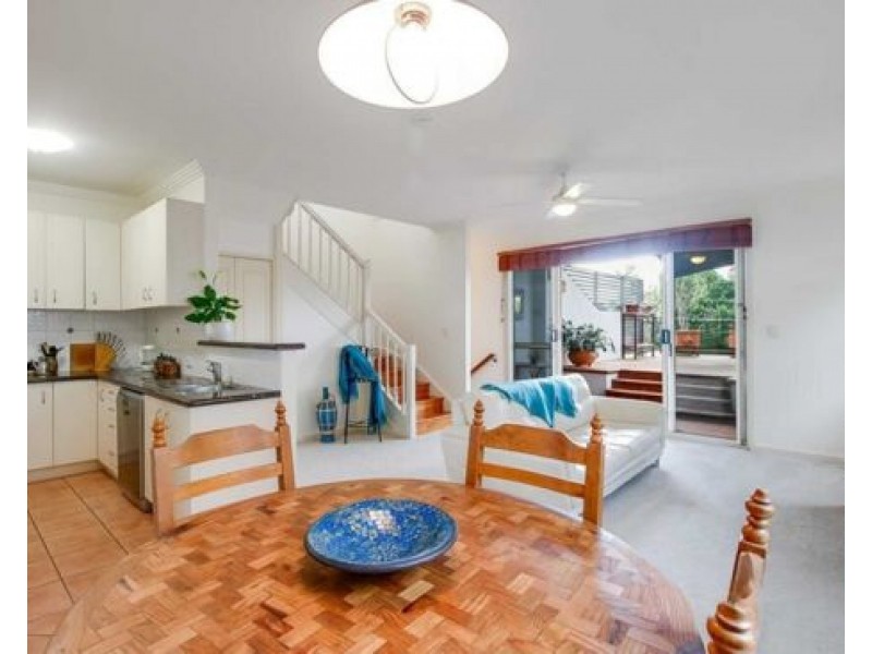 20A Terrace Street, Toowong QLD 4066