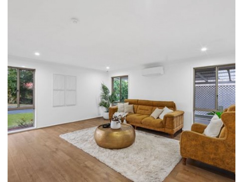 22 Goorari Street, Eight Mile Plains QLD 4113