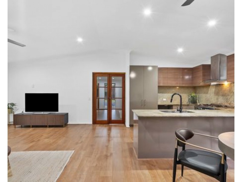 22 Goorari Street, Eight Mile Plains QLD 4113