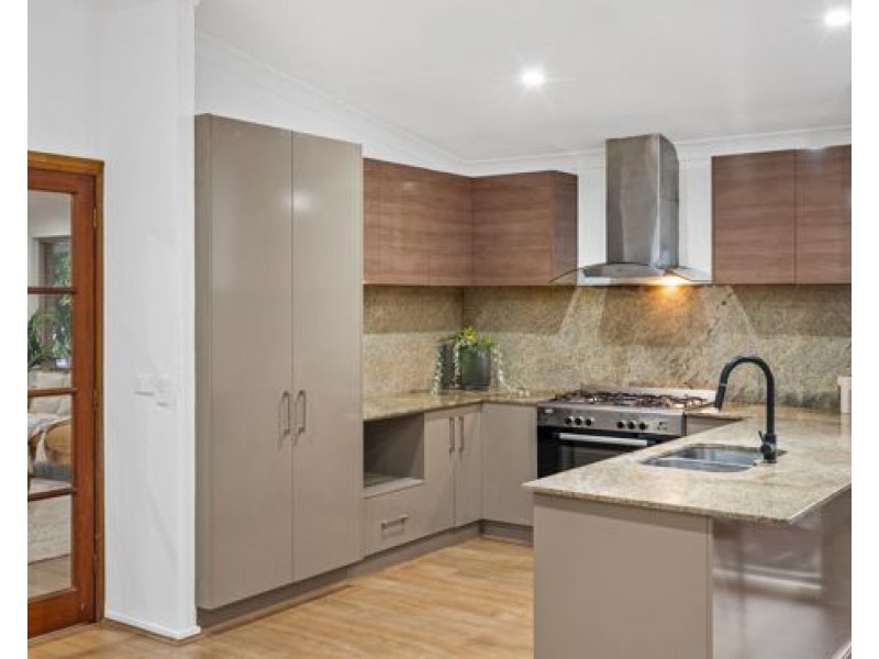 22 Goorari Street, Eight Mile Plains QLD 4113