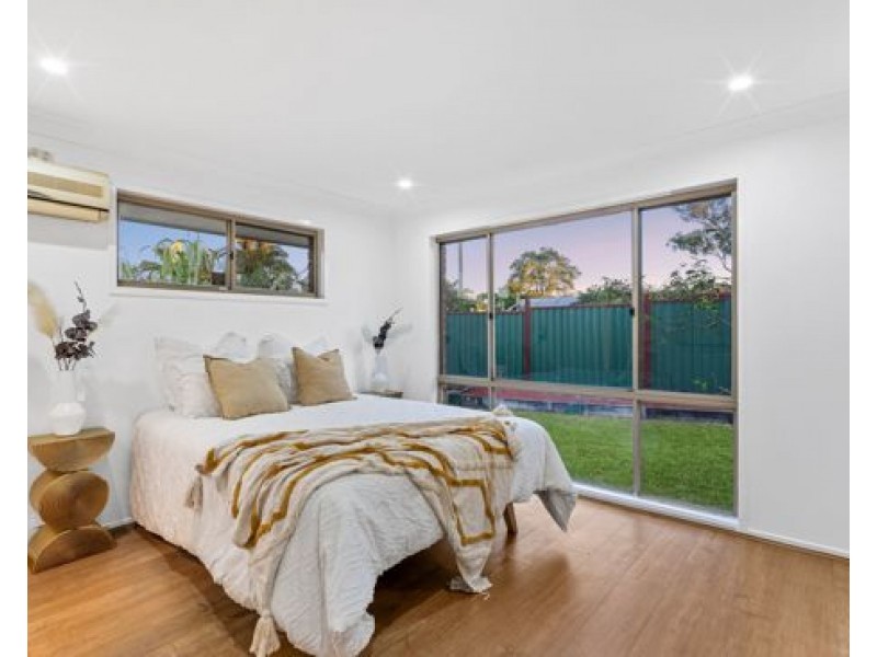 22 Goorari Street, Eight Mile Plains QLD 4113