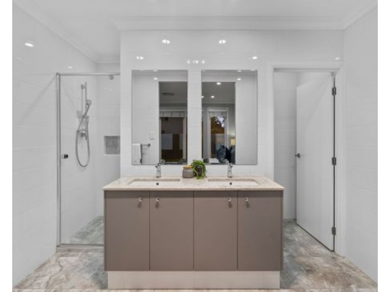 88 Eagle Parade, Rochedale QLD 4123