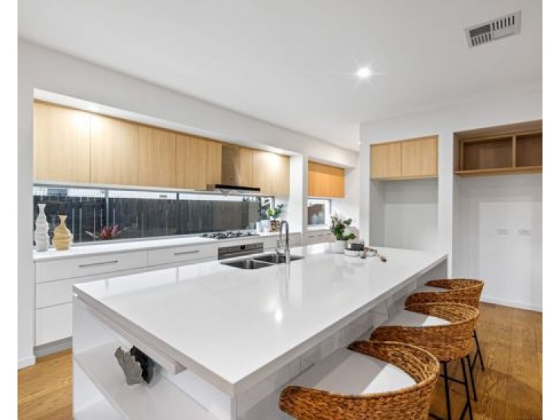 13 Beechmont Street, Rochedale QLD 4123