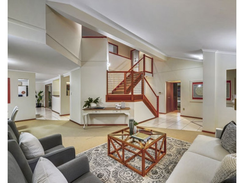 33 White Cedar Circuit, Stretton QLD 4116