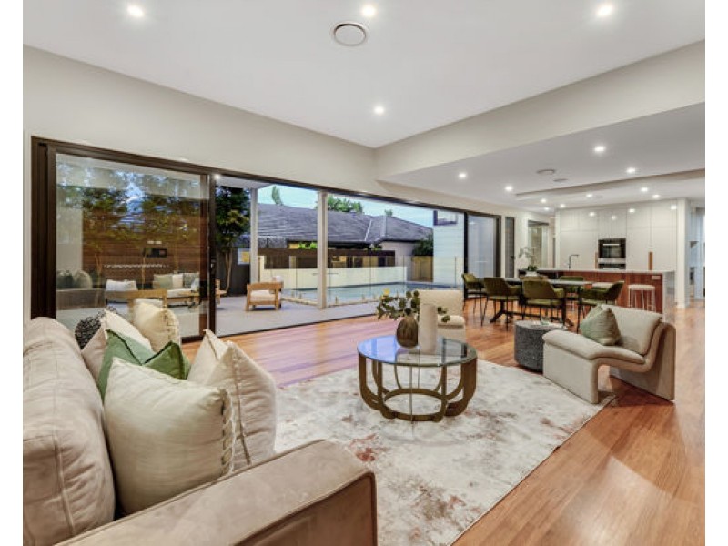 4 Osprey Lane, Rochedale QLD 4123