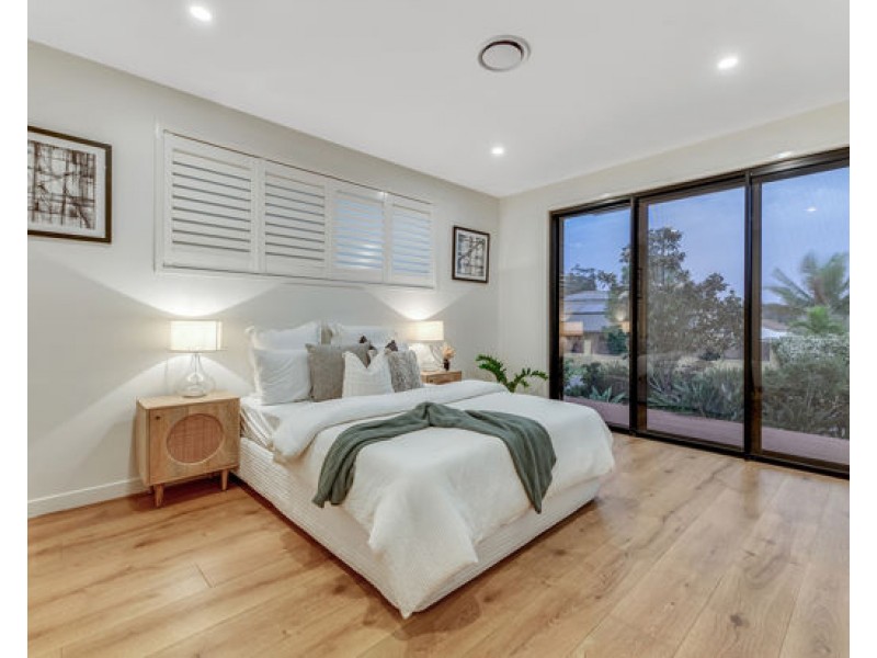 4 Osprey Lane, Rochedale QLD 4123