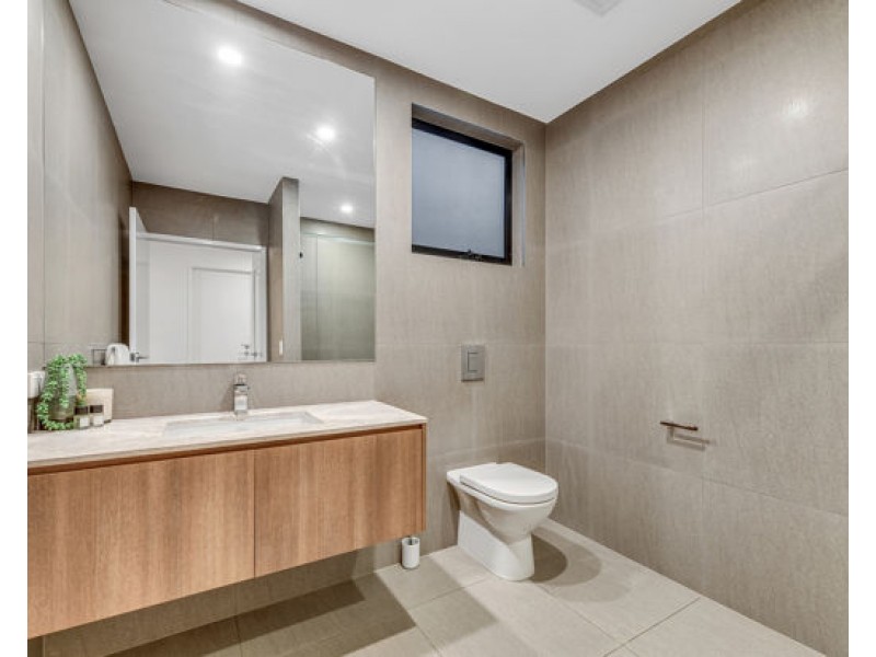 4 Osprey Lane, Rochedale QLD 4123
