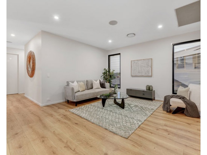 4 Osprey Lane, Rochedale QLD 4123