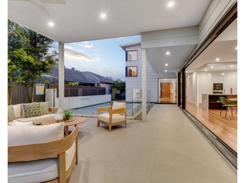 4 Osprey Lane, Rochedale QLD 4123