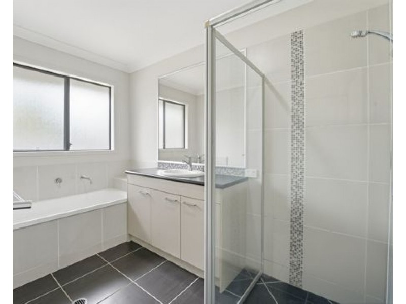 69 Macleay Circuit, Upper Coomera QLD 4209