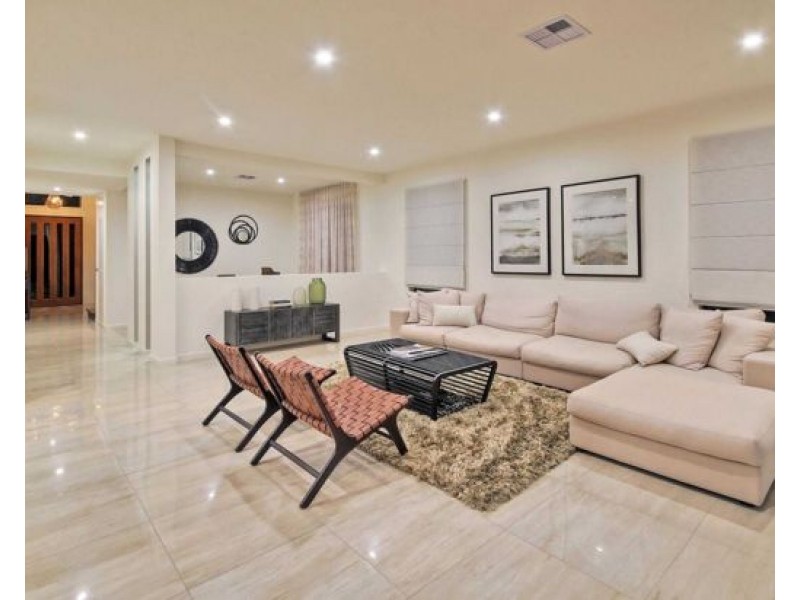 71 Finch Parade, Rochedale QLD 4123