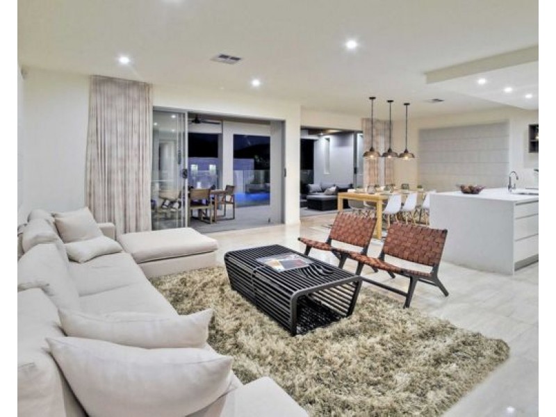 71 Finch Parade, Rochedale QLD 4123