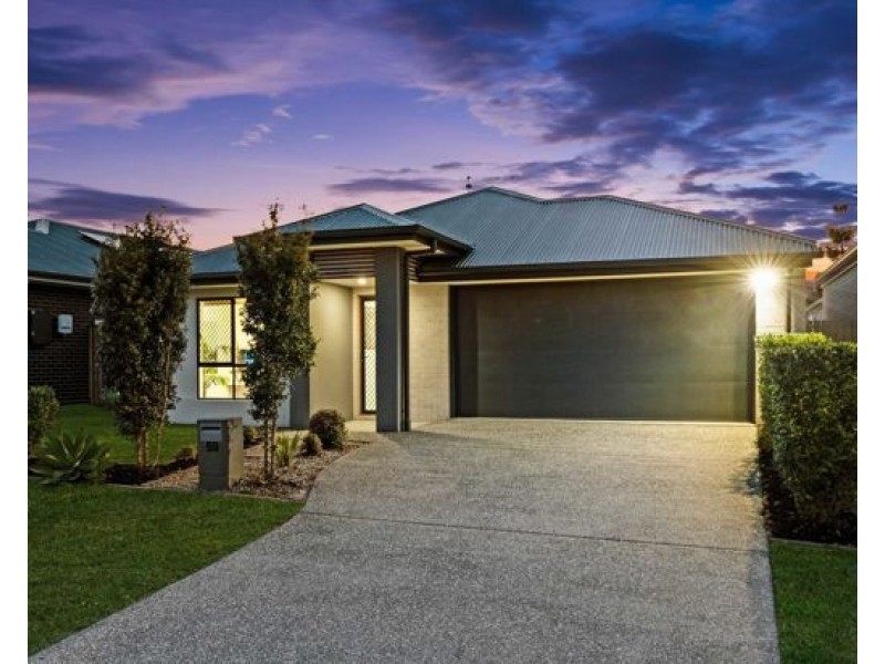 59 Macadamia Circuit, Park Ridge QLD 4125